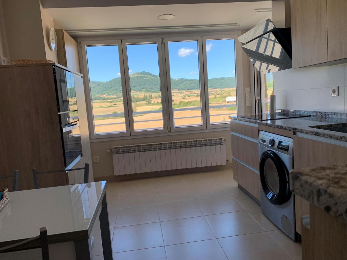 Appartamento Tellazar Maestu Esterno foto